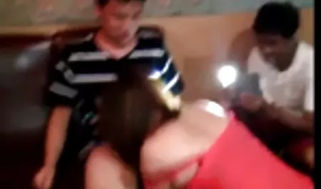 Tranquila Carmen esmeraldeñas xxx McCarthy en el cuarto de baño