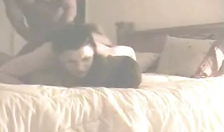 Chica sexy Ashley usted las mejores pornos ecuatorianas está expuesto a la gravedad