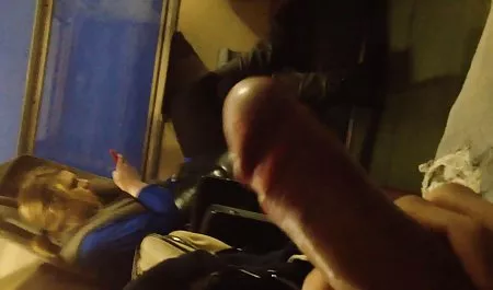 Dos jóvenes de respuesta ecuatorianas calientes xxx para citas sexuales con un compañero en esta temporada.