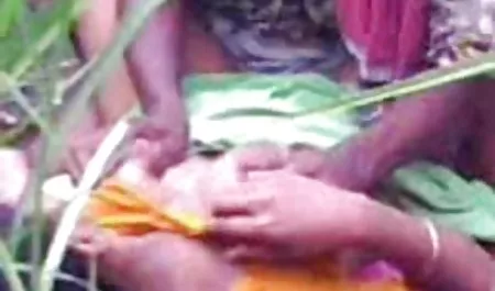 En mujeres ecuatorianas culiando cualquier lugar sin una buena lubricación