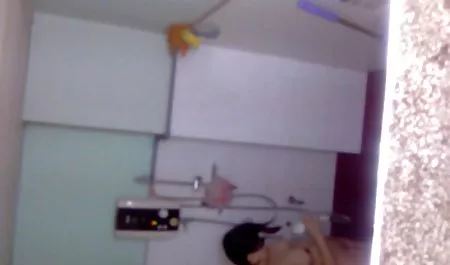 Mike Hill, en xvideos de ecuatorianas un semi-profesional