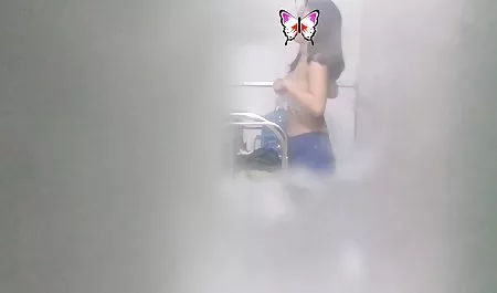 Raquel Loew profesor en los dos delincuentes videos de mujeres ecuatorianas
