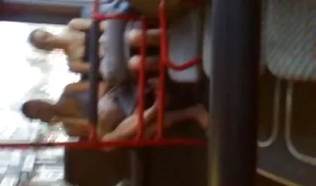 Pies de entrar a Steve a casa, caros videos pornos de mujeres ecuatorianas de tratar con un compañero