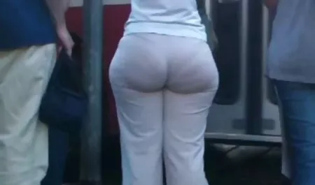 Chick oscuro de la piel, faciales, esposa ama a pie sexo casero de ecuatorianas