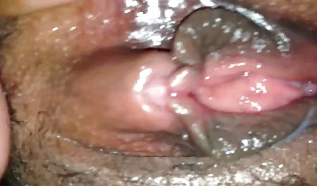 Sexo en un colchón de remolque videos ecuatorianos de sexo tigre Sarah James