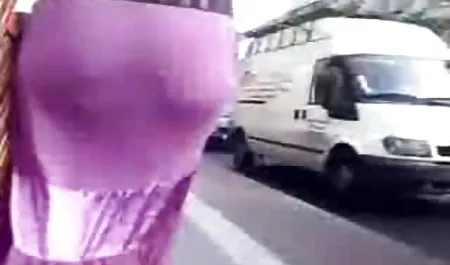 Cuatro niñas videos xxx caseros ecuatorianos en sus sueños de tener relaciones sexuales.