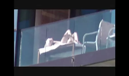 Trajo ecuatorianas sexo casero a la casa de campo para una barbacoa tratar
