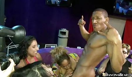 Muestra que sexo casero ecuatoriano el bebé está en la entrevista, en lugar de íntima