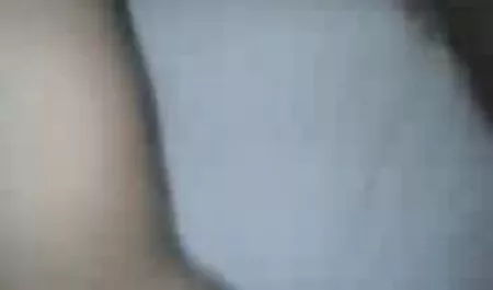 Dillion ecuatorianas videos caseros Harper le encanta follar bien